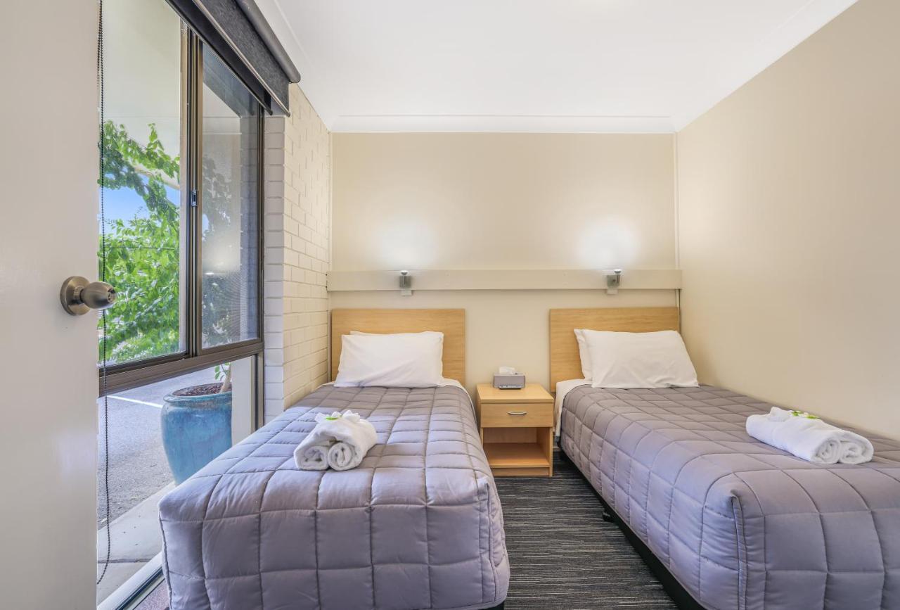 Stagecoach Inn Motel Tamworth Esterno foto